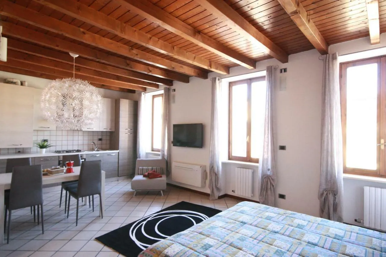Palazzo Il Quadrifoglio Hotel Verona 0*,  Italy
